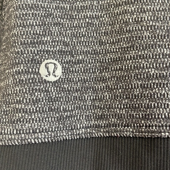 Lululemon jacket - Picture 6 of 7